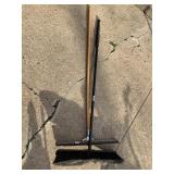 SQUEEGEE AND PUSH BROOM