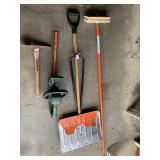 ELECTRIC HEDGE TRIMMERS B+D GROUND BREAKER BULB