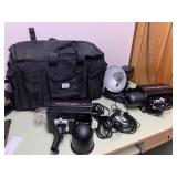 BRITECK - HS 100 PROFESSIONAL FLASH UNITS WITH