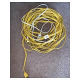EXTENSION CORD