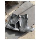 TINGLY BOOTS SIZE 13