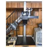 VACUUM EASEL PHOTO EXAMINING BENCH DEVICE WITH 2