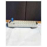 AT&SF RAILROAD CAR, LIONEL MADE IN THE USA