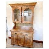 44X76X18 KINCAID SOLID WOOD CHINA CABINET