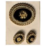 CELEBRITY NY COSTUME JEWELRY BROOCH AND CLIP ON