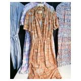 VINTAGE DRESSES