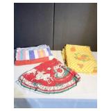 VINTAGE FLANNEL MINI CHRISTMAS TREE SKIRT, 32"