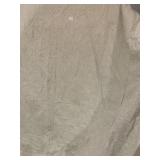 FULL SIZE COMFORTER W/ SKIRT