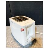 KITCHEN AID 2 SLICE WHITE TOASTER