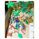 PLASTIC FIGURES PALM TREE