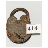 LION BRAND LOCK W/ KEY