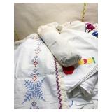 VINTAGE TABLE CLOTHES,