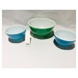 3 PYREX BLUE BOWLS