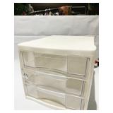 SMALL ORGANIZER W/ 3 DRAWERS