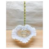 NORTHWOOD FOOTED RUFFLE EDGE DISH