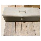 STEEL TOOLBOX AND CONTENTS