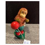 MONKEY AND PUNCHING BAG WIND UP TOY