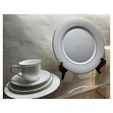 LENOX PLATINUM 5 PIECE PLACE SETTING HANNAH