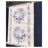 KAY DEE 100 PURE LINEN 2 CLOTHES ONE W/ ROD