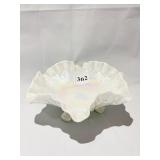 FOOTED RUFFLE EDGE BOWL