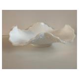 PAIR OF MATCHING FENTON GLASS DAISY AND BUTTON