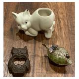 NOVELTY CAT CACTUS PLANTER 4" 2 SMALL CHIPS, CAST