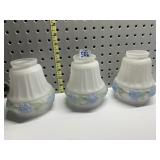 THREE PUFFY FLOWER DESIGN EDGE SHADES