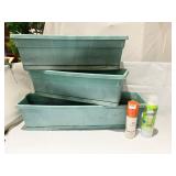 PLASTIC PLANTERS & SCOTCHGARD