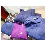 5 XL SWEATERS
