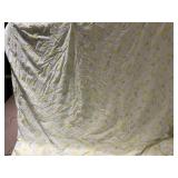 DOWN COMFORTER IN YELLOW/WHITE FLOWER DUVET COVER
