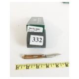 CASE #08302 TINY TRAPPER OAK NOB