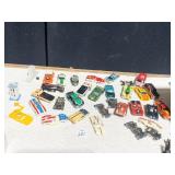 RACETRACK CARS & PIECES