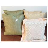 5 PILLOWS GREEN, BEIGE