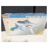 REVELL VIETNAM AIR ACES MODEL KIT NEW