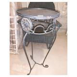 3 LEG METAL FERN STAND W/ GLASS ACCENTS 34" H X