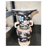FLOWER MOTIF ORIENTAL VASE