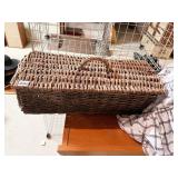 LONG VINTAGE BASKET W/ HINGE LID