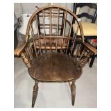 WINDSOR ANTIQUE ARMCHAIR 36" H