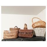 LG. WHITE BASKET AND 4 OTHERS