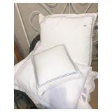 ITALIAN HOME COLLECTION PILLOWS AND SHAMS