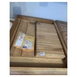 WOOD KNIFE HOLDER WELLBORN CABINET DRA INSERT 26W