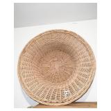LARGE WOVEN BASKET 25" ROUND X 7" D