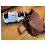 KNIFE SHARPENER ELECTRIC