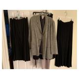 PRIVATE EDITION CHICO SZ. 1 2 PC. SUIT W/ PANTS,