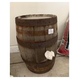 WOOD BARREL NO CORK