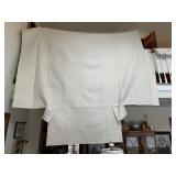 QUEEN BED COVER W/ PILLOW COVER AND BED PROTECTOR