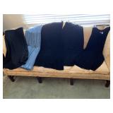 BLACK SKIRTS AND DENIM CHICO SZ. 2, 8 TOTAL