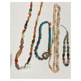 GLASS BEADS AND FAUX PEARLS SILVER FISH