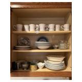 SET MUGS, BOWLS DISHES