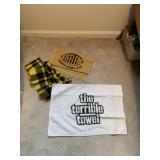 NFL PLASTIC SIGN, STEELER TOWELS